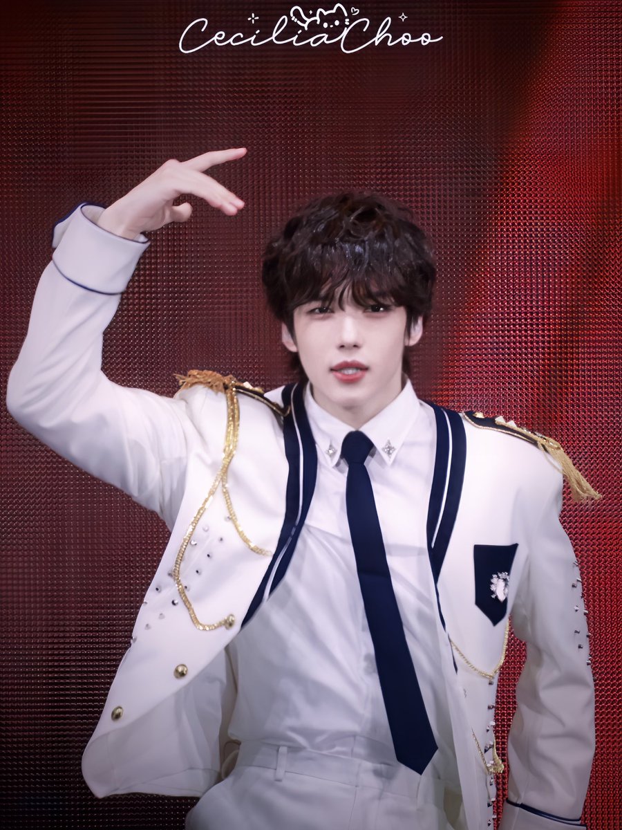 CeciliaChoo47's tweet photo. 250511 LA
“Sometimes all I think about is you 
late nights in the middle of June. ”

#SMTR25 #SMNBG #HAMIN #하민 #LEEHAMIN #leehamin https://t.co/MPq83QE58V