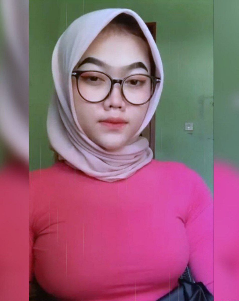 computersc12's tweet image. Akira Hajime First Time online 😲