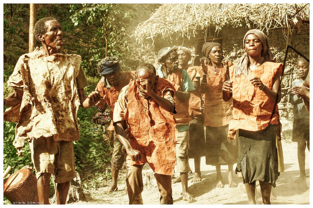 No paying rent, no cars, no supermarkets, no electricity, no noise, just living a simple life.