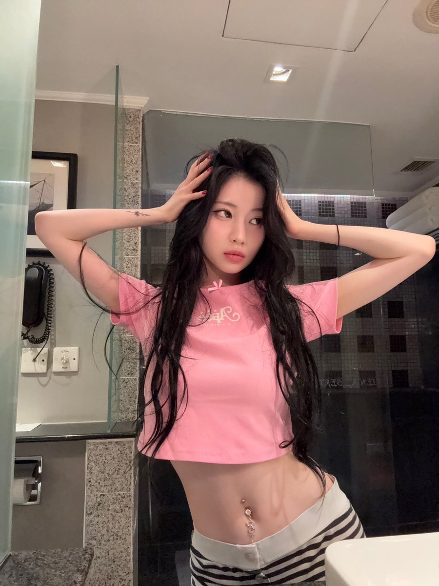 아사 tweet media