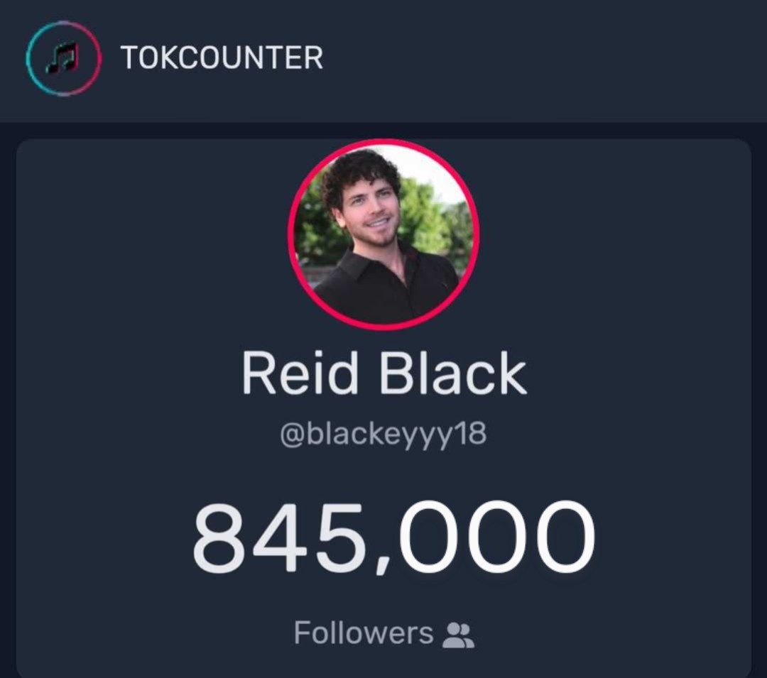Lissettesparkls's tweet photo. 845K, 846K, 847K, 848K Saturday milestones &amp; 849K our first Sunday milestone, while we sleep🖤🎉🖤 #roadto900K #roadto1million https://t.co/h5kM4gXgzz
