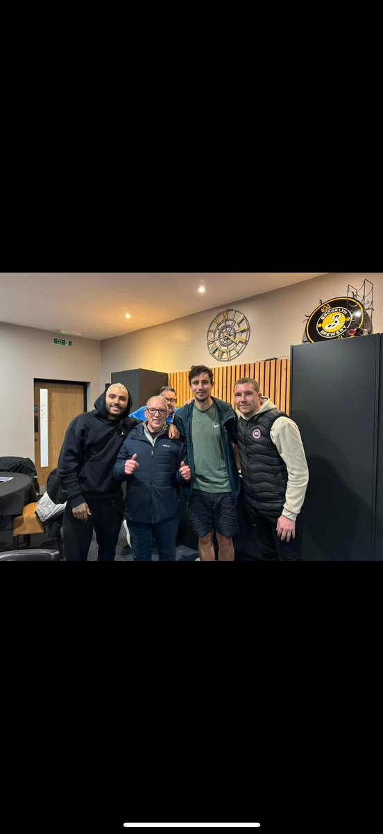 Happy Father’s Day to my old man, not the start to the year we wanted…. BUT he’s came through and back feeling better which we are all grateful for, to still have him here with us and to make sure we cherish the time we have with are parents is priceless ❤️🙌🏻 love you dad 😁