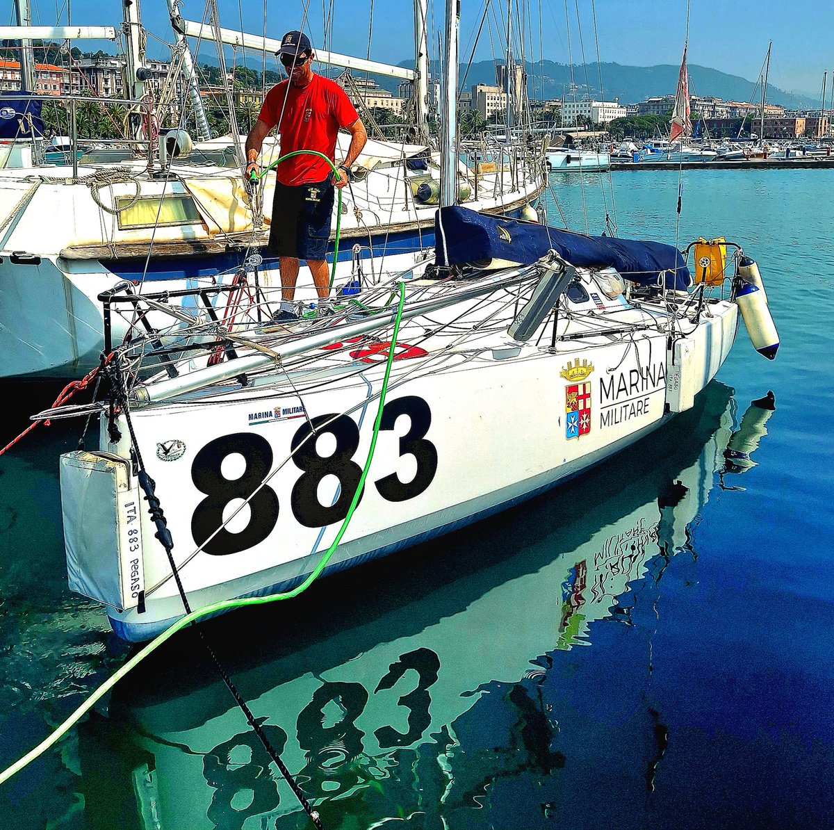 Back to Mini650 per accogliere Nave Vespucci
Preparativi in Sezione Velica <a href="/ItalianNavy/">Marina Militare</a> con TommyB giovane Velista offshore in piena sessione di esami <a href="/UniGenova/">Università di Genova</a> formato  Academy <a href="/LEGANAVALEITALI/">LEGA NAVALE ITALIANA</a>
A seguire Training Week intensiva <a href="/SaliceOcchiali/">Salice Occhiali</a>