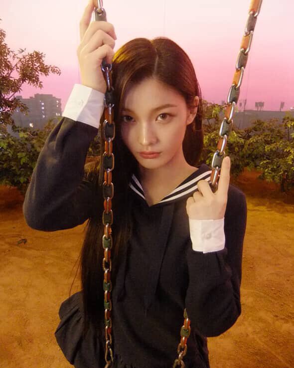 iroha pics tweet media