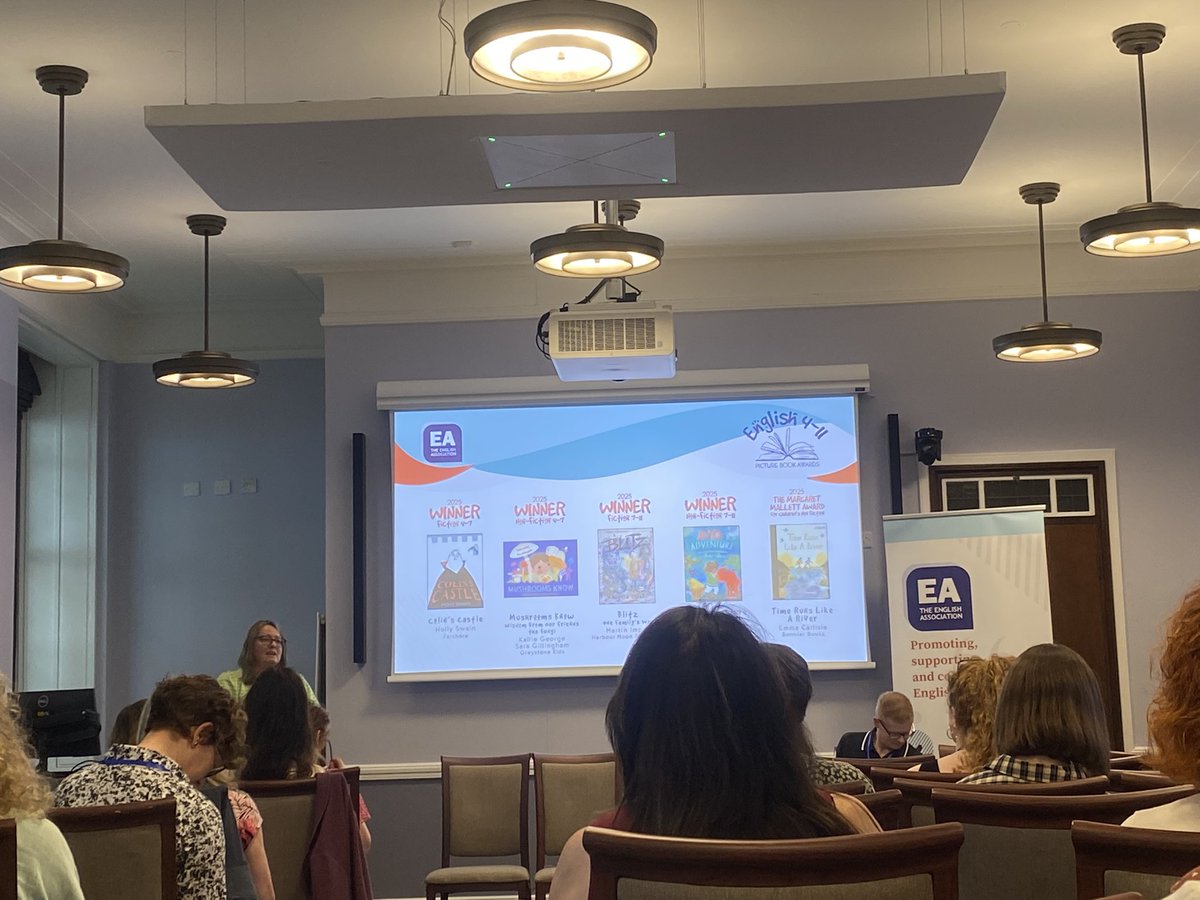 Amy Greatrex (@amygreatrex_rfp) on Twitter photo Beautiful Conference <a href="/EnglishAssoc/">English Association</a>, the might of #poetry to give agency and voice to our children and young people. <a href="/MichaelRosenYes/">Michael Rosen 💙💙🎓🎓 NICE 爷爷</a> honour to hear you speak and learn about the unique craft of oral writing, “hand on your life, feel the rhythm of time.” #readingforpleasure Beautiful Conference <a href="/EnglishAssoc/">English Association</a>, the might of #poetry to give agency and voice to our children and young people. <a href="/MichaelRosenYes/">Michael Rosen 💙💙🎓🎓 NICE 爷爷</a> honour to hear you speak and learn about the unique craft of oral writing, “hand on your life, feel the rhythm of time.” #readingforpleasure