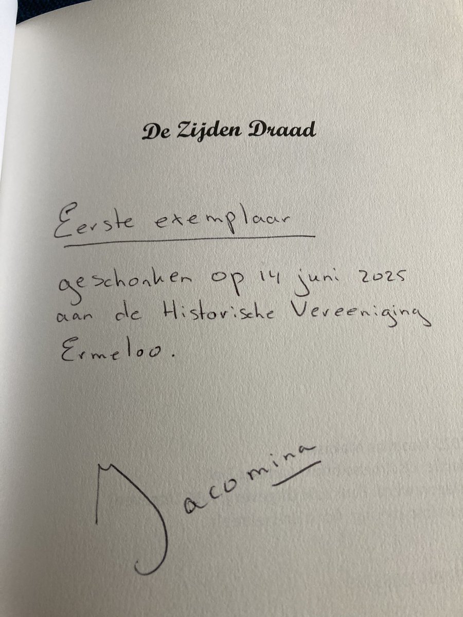 STAMBOOMONDERZOEK geslacht Makaske. Gisteren mocht onze vereniging bij de boekpresentatie van Jacomina het eerste exemplaar ontvangen.