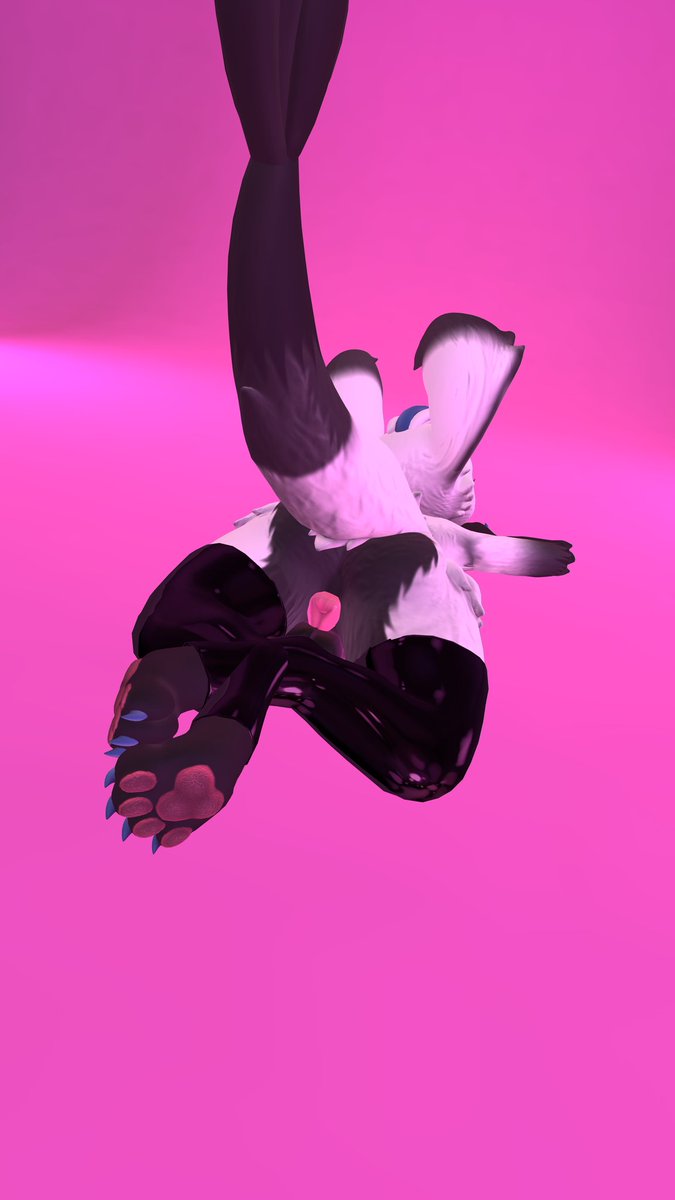 It's been a minute since I posted anything so here's me with my Hobkin :)