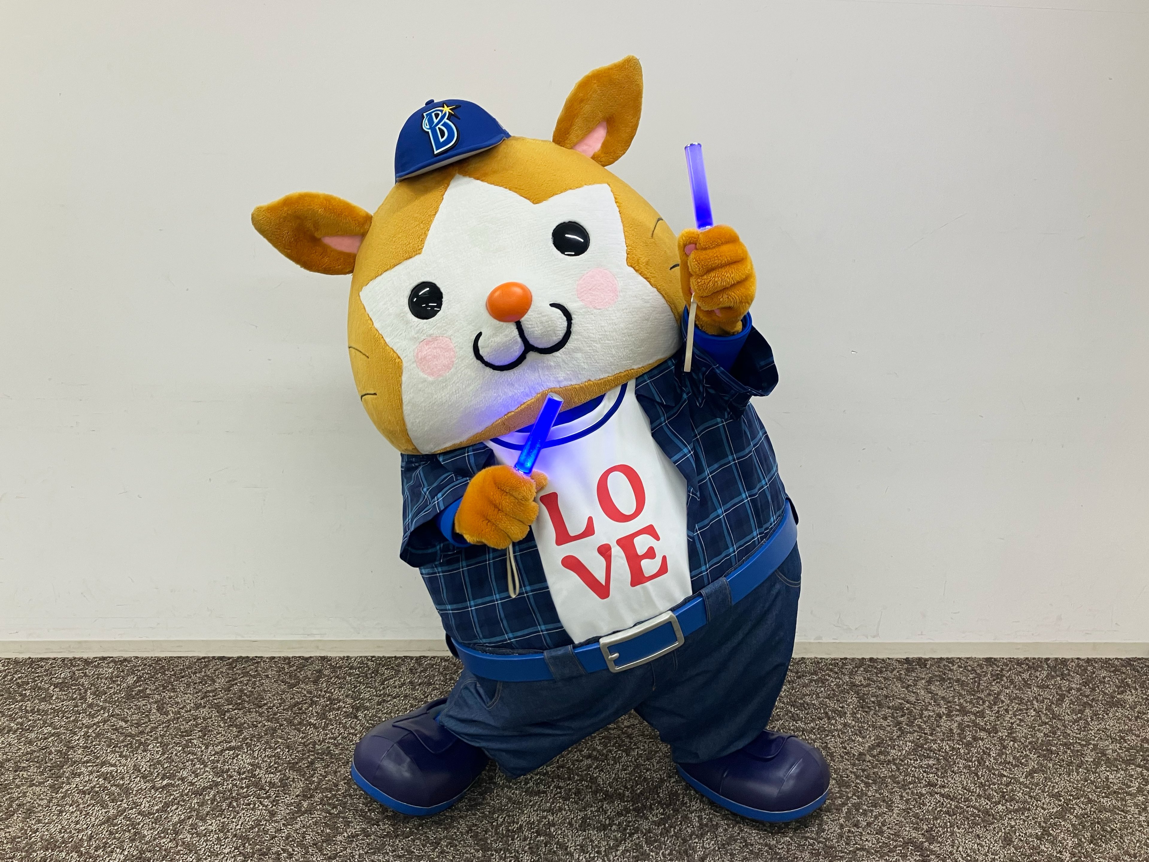M横浜DeNAベイスターズ　DBスターマンLil’Limoリル・リモコラボ 交流戦2025/マスコットキーチェーン/VISITOR/DB.スターマン