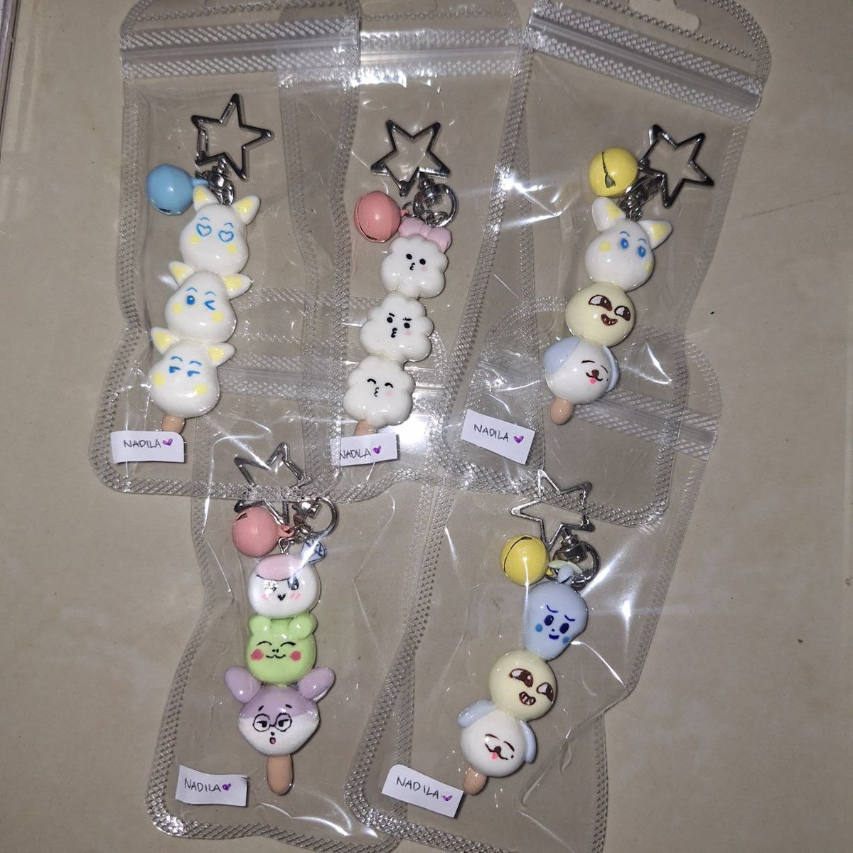 Pakrt yang di tunggu² akhirnya datang 🥹🤍 thank you so much <a href="/pumpkinlattes_/">cachu</a> 💐🤍 lucu bangetttt semuanyaaaaa😣, terima kasih banyak juga karna sudah berusaha mengerti mau ku yang kayak gimana 😭🤍
