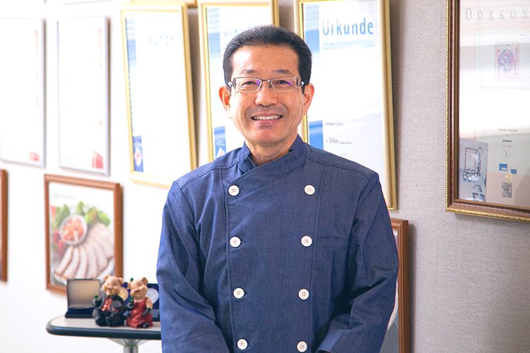 社長です。完全に想定外でした。昨日の投稿がSNSで200万人の方に見ていただき15万フォロワー様を突破しました。ありがとうございました。予想以上の反響に驚いています。こんなにも注目してもらえる機会は滅多にありません。今後も創業からの伝統の味と技を守り国産無添加で日本の食を守っていきます。