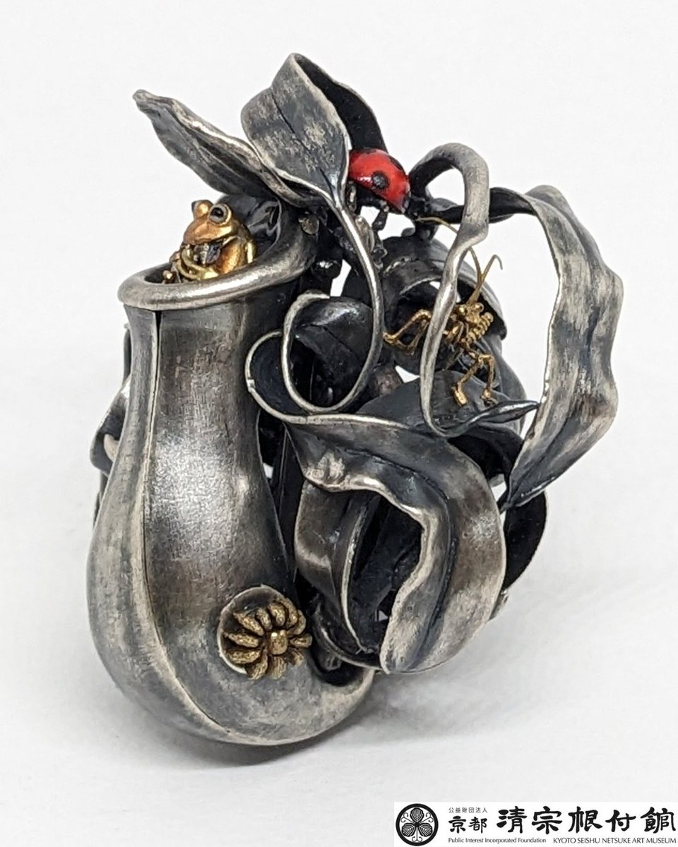 Collection of Netsuke ロサンゼルス・カウンティ美術館　根付 Collection of Netsuke ロサンゼルス・カウンティ美術館 根付 - 本