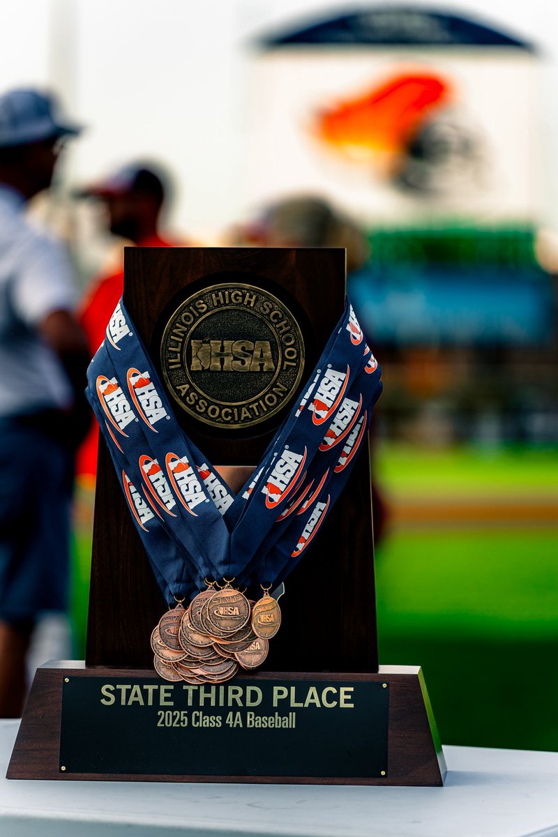 theVARSITY309 (@thevarsity309) on Twitter photo Third in the state. First in grit.
The Ironmen didn’t just play—they left their mark.
Forever🧡🖤⚾
📸by <a href="/CRGmojo/">Charles Green</a> Third in the state. First in grit.
The Ironmen didn’t just play—they left their mark.
Forever🧡🖤⚾
📸by <a href="/CRGmojo/">Charles Green</a>
