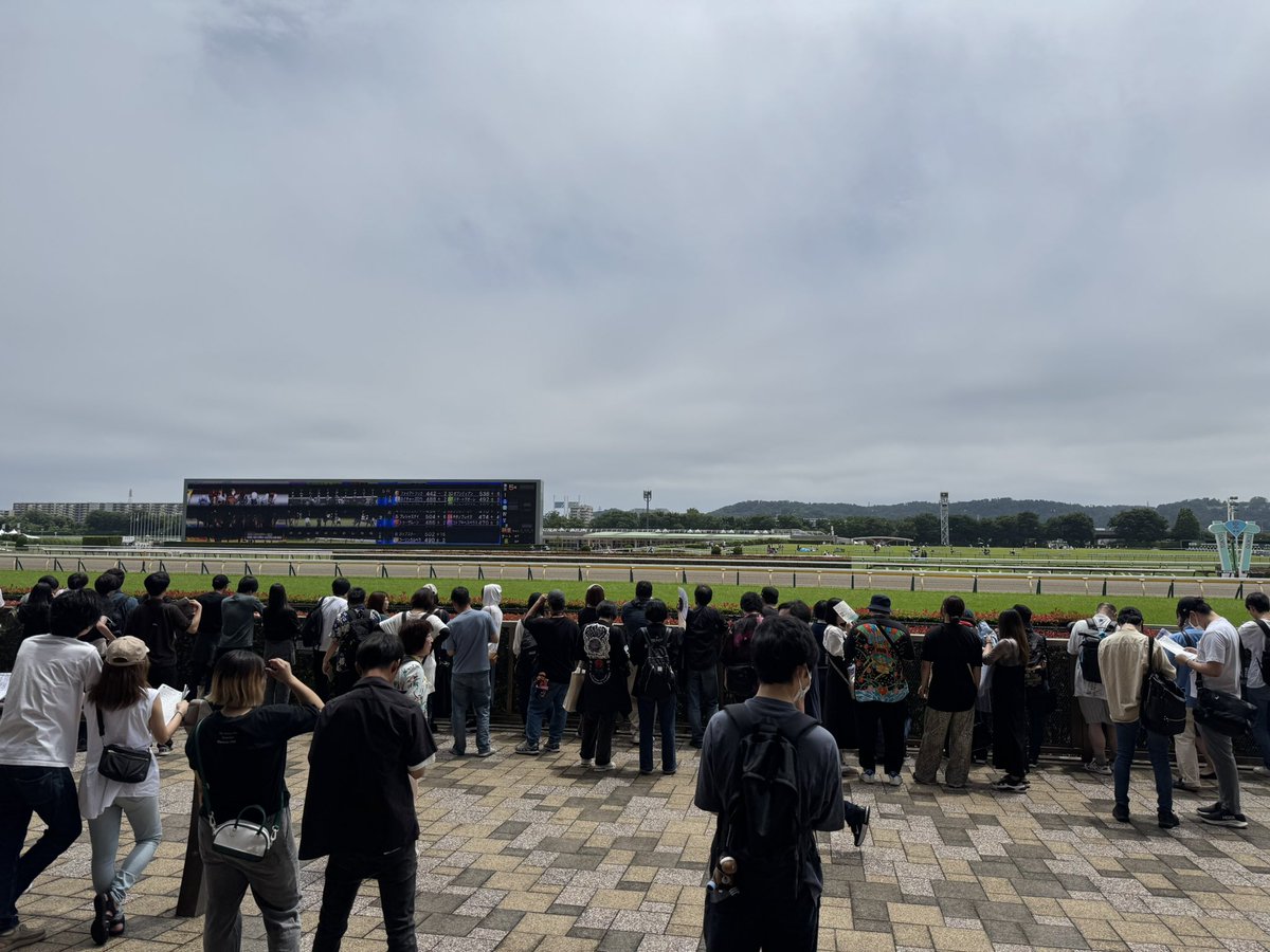 hejiwo's tweet photo. 捕鯨部競馬部門 https://t.co/wb0dGHFWUS