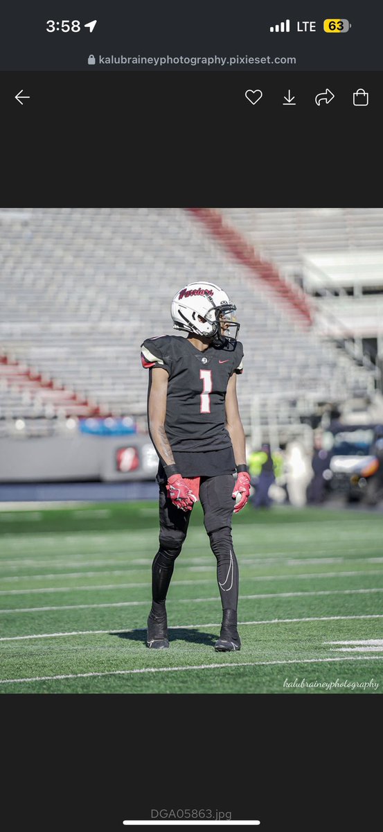 Q1. (@q_perry1) on Twitter photo College Coaches , I’m looking forward to a lot of texts and calls!! Tomorrow is the day.
C/O 27’ 6’0 dual sport athlete. Combo guard , Wr/Db.
2x state champ
2x state runner up
Contact: 870-243-2035 - quincyperryjr@yahoo.com
Here’s my film below!!
hudl.com/v/2SCND0 College Coaches , I’m looking forward to a lot of texts and calls!! Tomorrow is the day.
C/O 27’ 6’0 dual sport athlete. Combo guard , Wr/Db.
2x state champ
2x state runner up
Contact: 870-243-2035 - quincyperryjr@yahoo.com
Here’s my film below!!
hudl.com/v/2SCND0