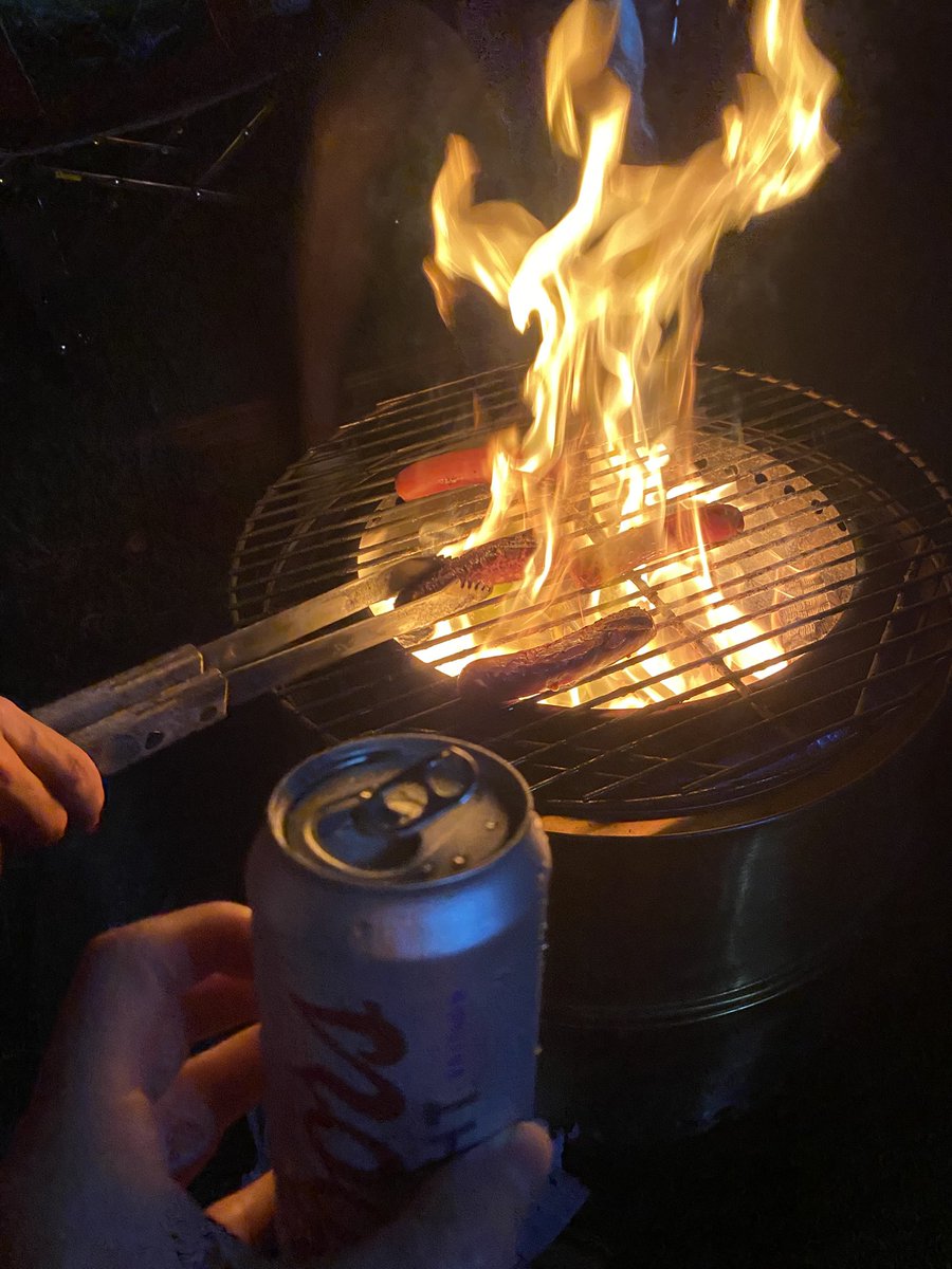 glochester tweet media