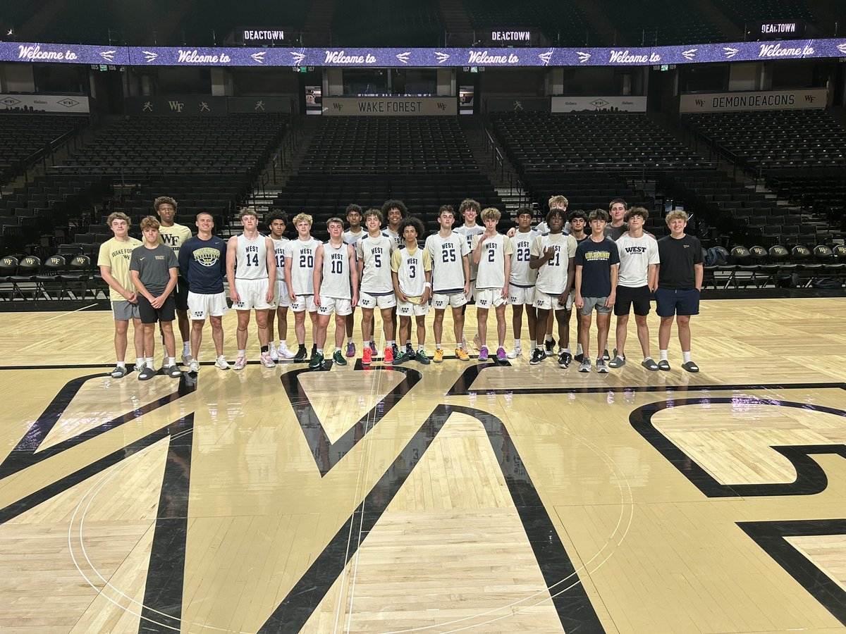 WFHS Basketball tweet media