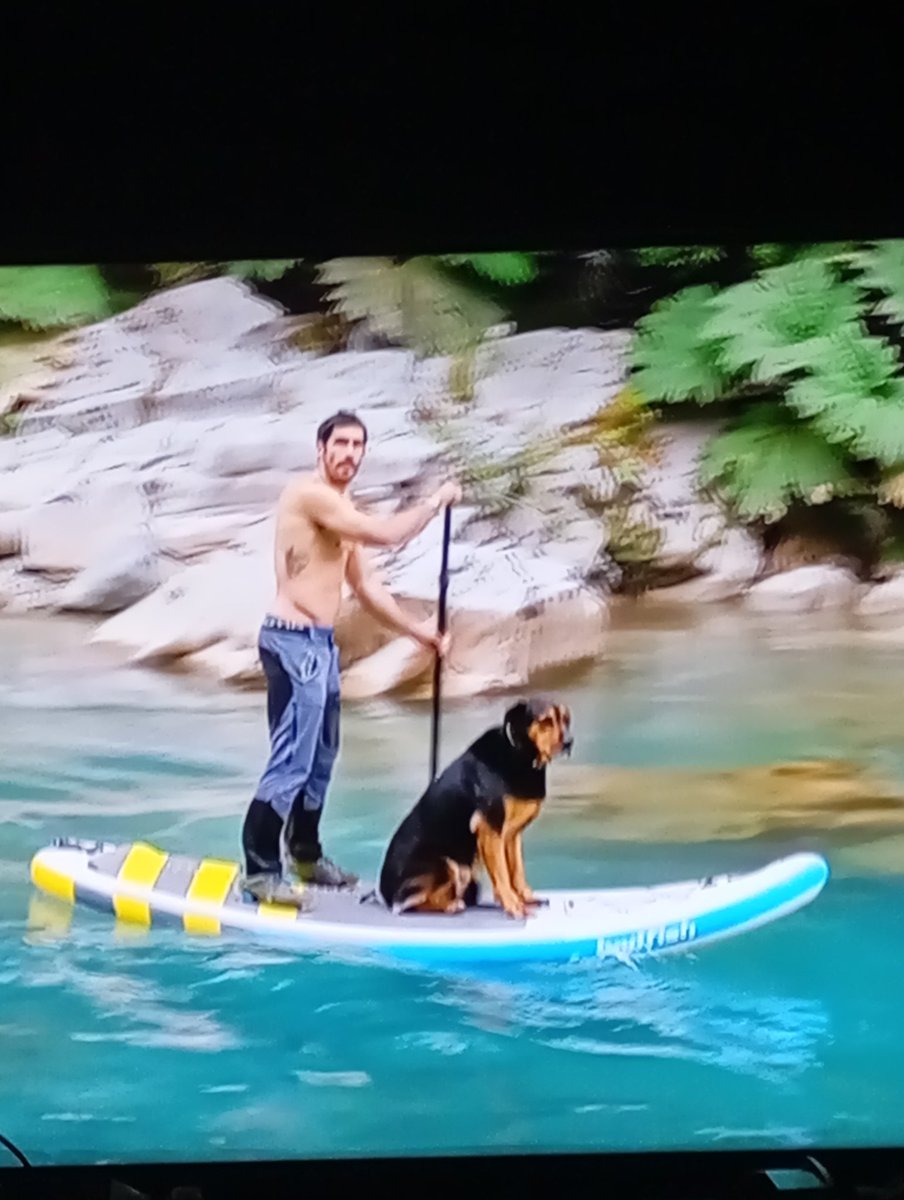 anita2121's tweet photo. #ElClan #ElClanExtremo #Newen #PedroAstorga 🥰🥰💪👏 @canal13 https://t.co/BtKc8JKIrs