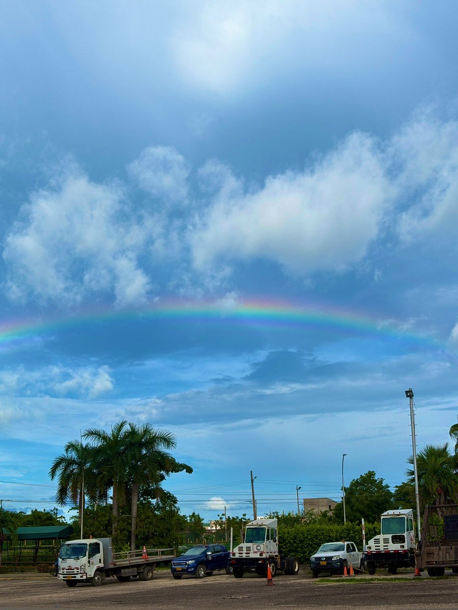 edluisgar's tweet image. ☁️🌈⛅️