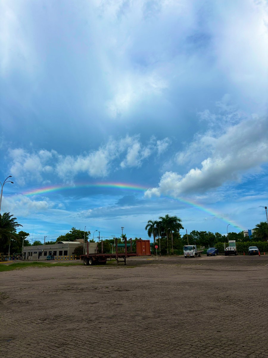 edluisgar's tweet image. ☁️🌈⛅️