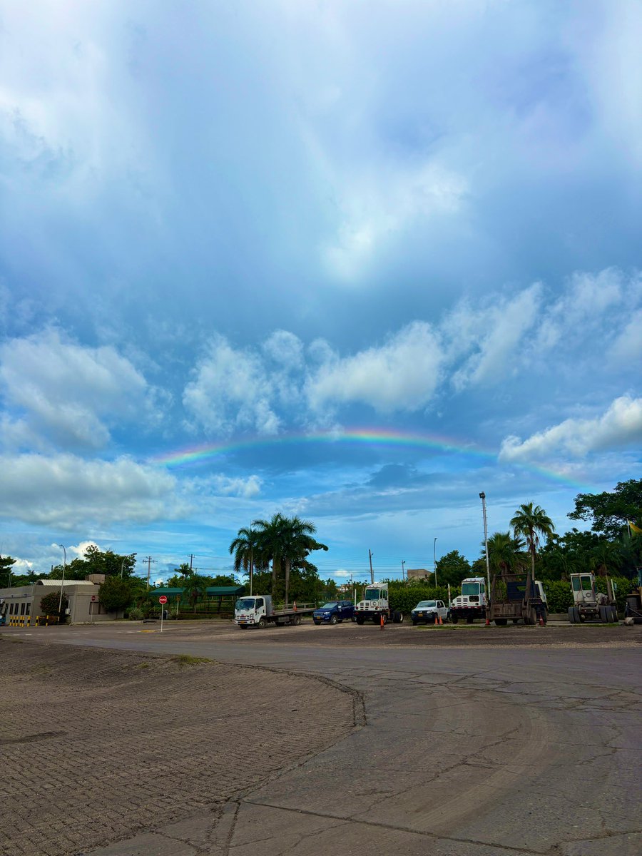 edluisgar's tweet image. ☁️🌈⛅️