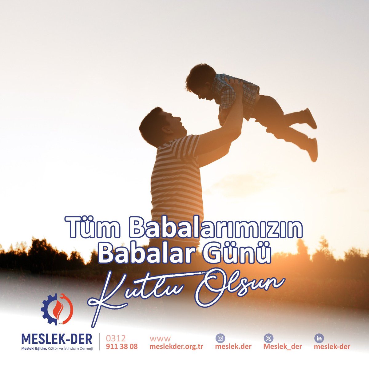 Meslek_Der's tweet photo. Babalar, sessiz kahramanlarımız…
Yanımızda olduklarını hep hissettiren, yüreğiyle yol gösteren tüm babalarımızın #BabalarGünü kutlu olsun! 💙
#MESLEKDER #BabalarGünü #İyiKiVarsınız #MeslekiEğitim https://t.co/5IWnMdlZqX