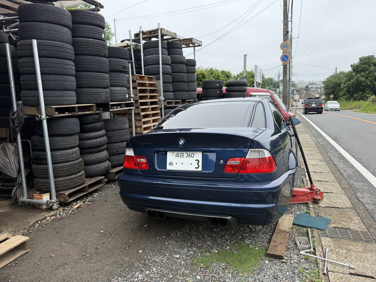 F80_E46M3's tweet image. ヤフオクで見つけたタイヤ屋さん
最初大丈夫かと思ったけど
元々レース関係らしく盛り上がる

在庫がSタイヤばっかり笑笑
