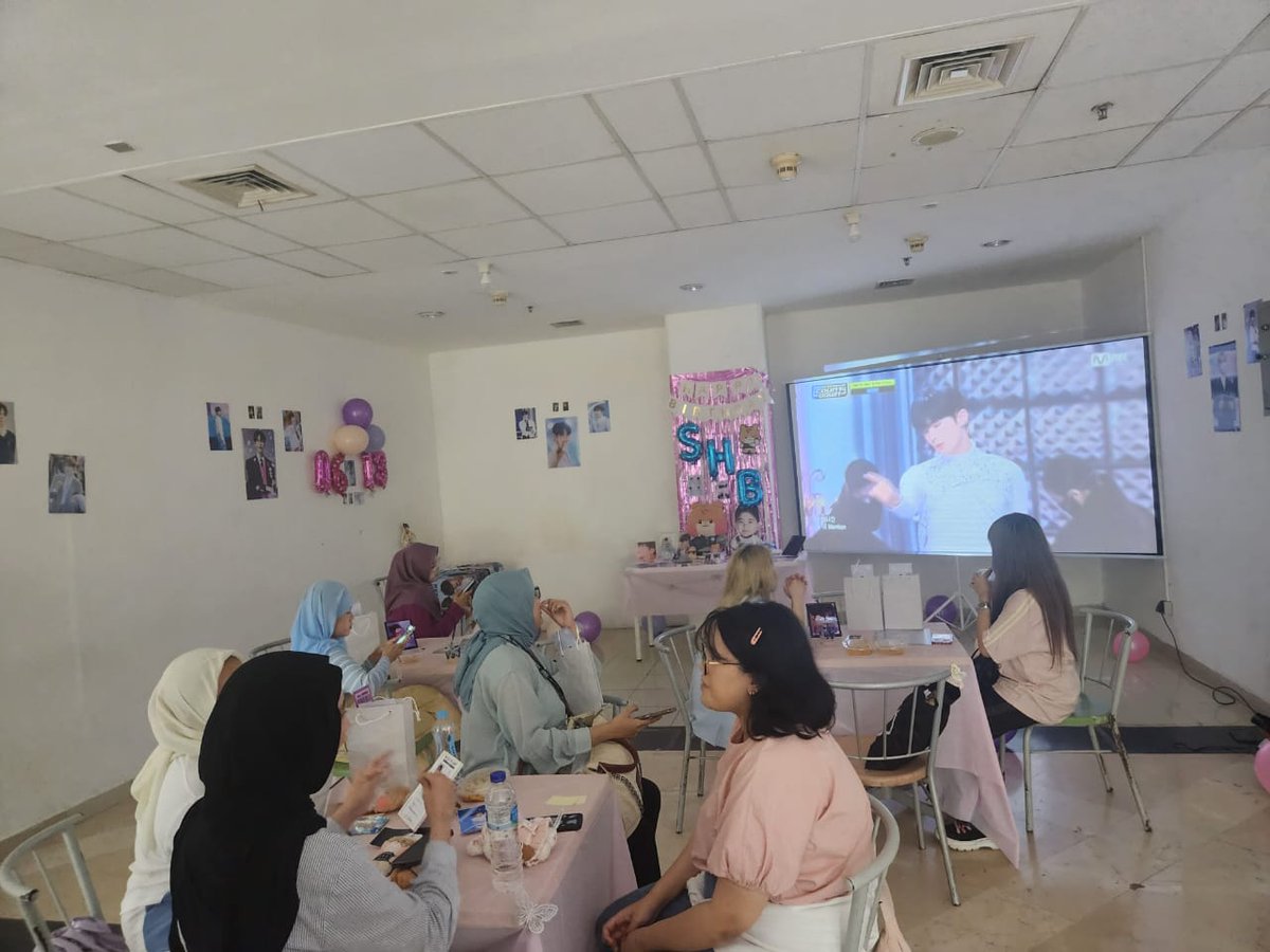 Ourlightbin613's tweet photo. Watching Sung Hanbinโs journey, A meaningful Saturday night ๐
#ourlightSHB #ourlightbin_0613 #shiningbrightforhanbin #SUNGHANBIN https://t.co/NoUHeq2KUo