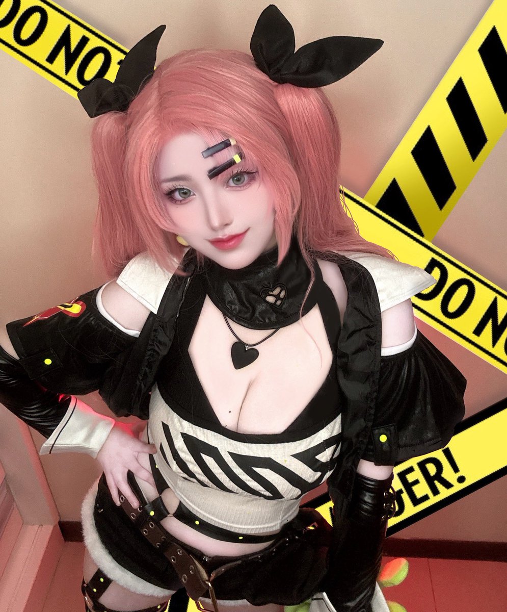 keli87037889's tweet photo. 💰❤️

-
#ゼンゼロ #zzz #絶區零 #Cosplay  #Nicole #zenlesszonezero #コスプレ女子 https://t.co/KIVsFe0QeB