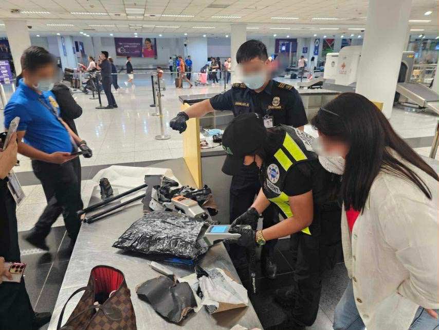 Philippines: Authorities on Saturday seized nearly P30 million worth of shabu from a Filipino woman who arrived at the NAIA Terminal 3 from Kuala Lumpur, Malaysia.