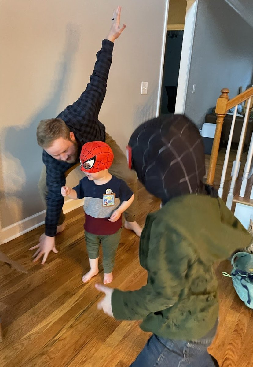 corg_e's tweet image. Happy Father’s Day to all the great dads out there! 🥰