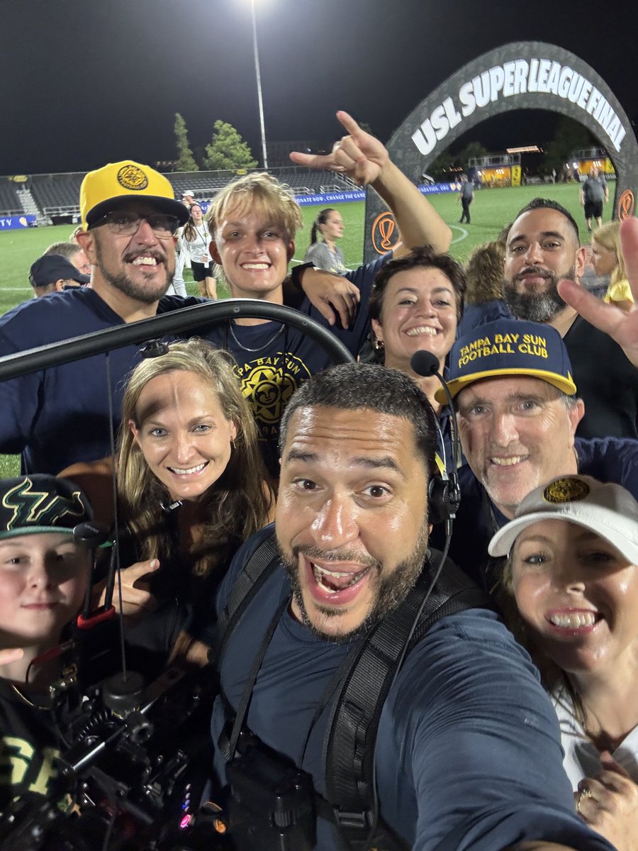 prosportsdjs's tweet image. Tampa Bay Sun FC USL Super League Champs. Love our Awesome Game Day Crew. #champions @RBLRSunFC @TampaBaySunFC @GregWolfTBL