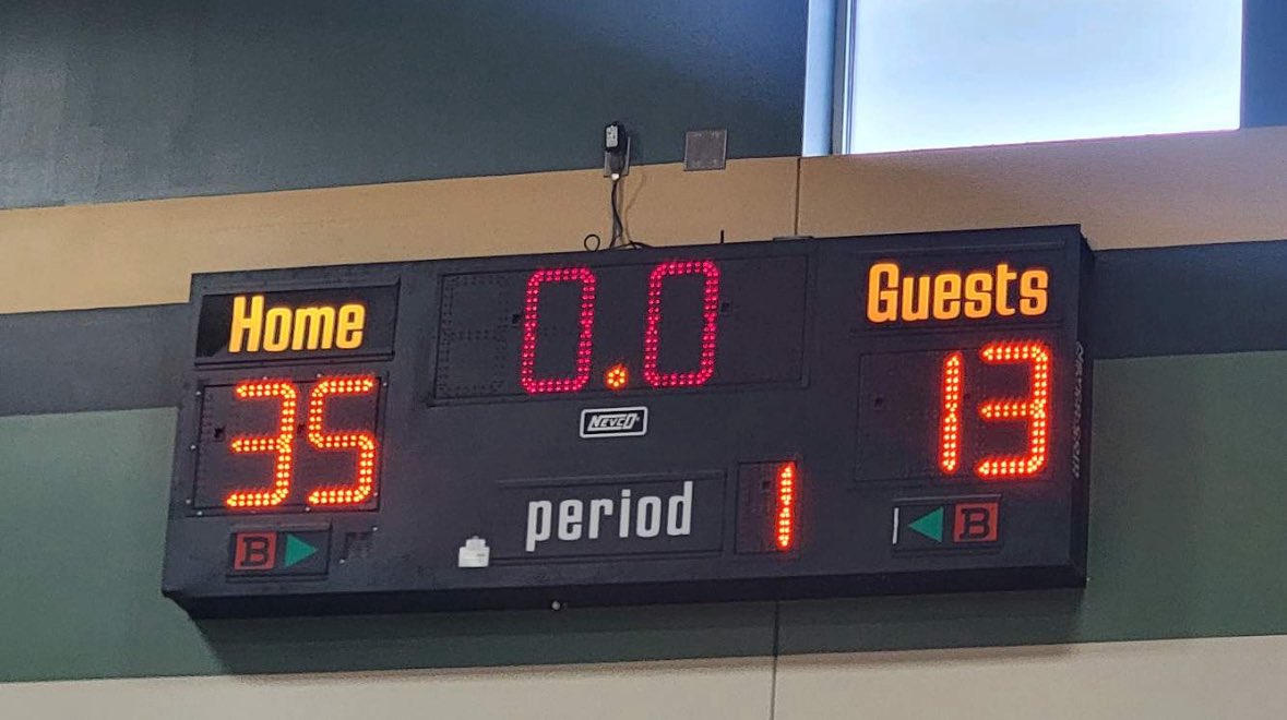 They put in that work today!! 6th Grader playing up!! 3-1 in the tourney beat the team they lost to in the finals!! Way to handle adversity ladies and learn from yall mistakes!! Defense wins