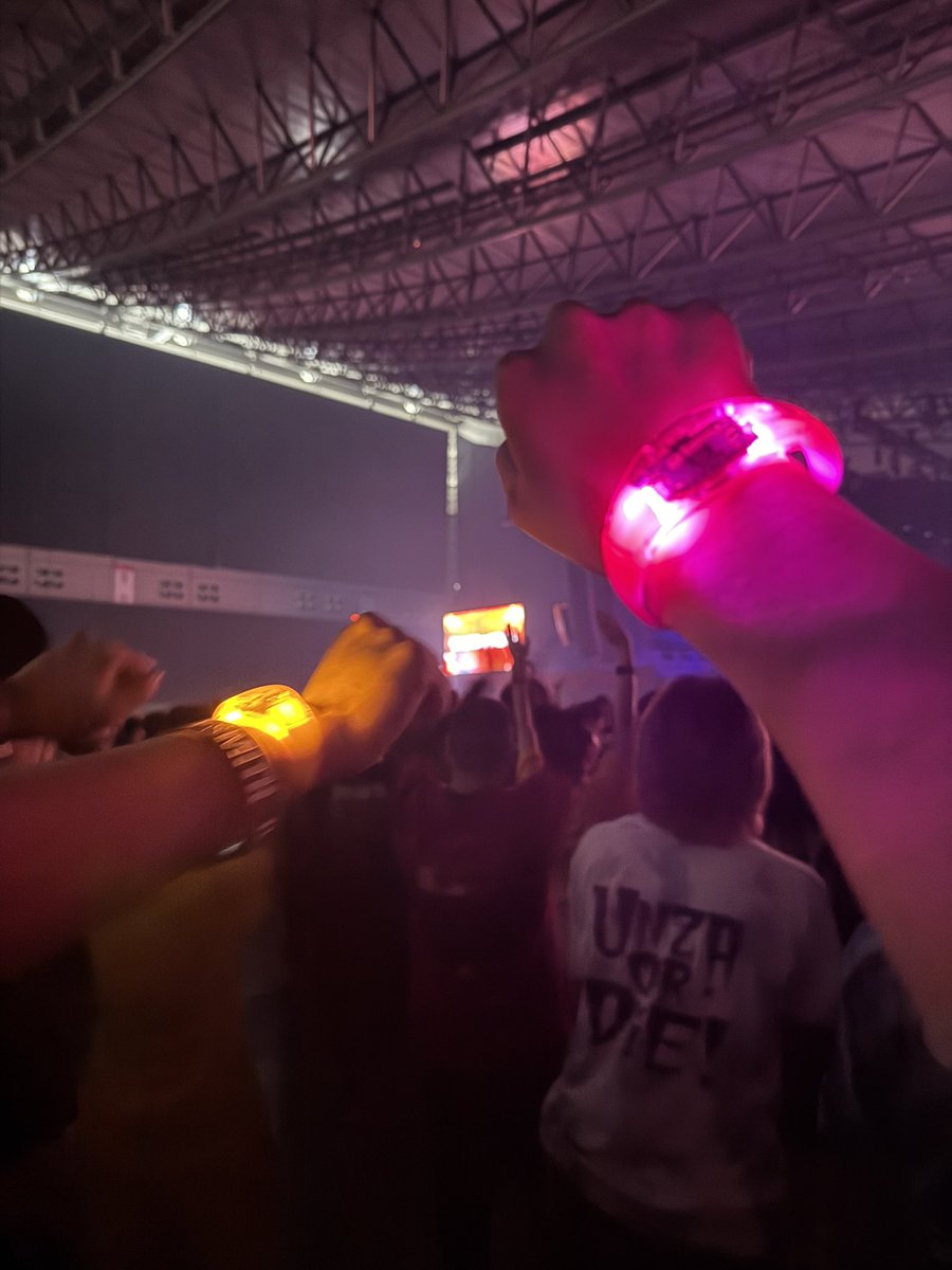 ｲﾌﾞ tweet media