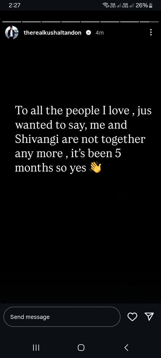 rosyreveriiee's tweet photo. Didn’t wanted to post these but wtf??? 
Absolutely disgusted by his behaviour 
Please remain single cuz no girl deserves what you are doing to a girl you once loved. https://t.co/UfAuYq3YKM