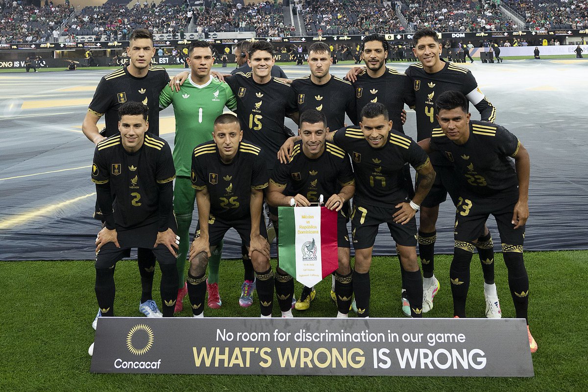 🚨 Y en Costa Rica ponen a México como la gran prueba….

🔴Y terminaron pidiendo tiempo ante la debutante República Dominicana