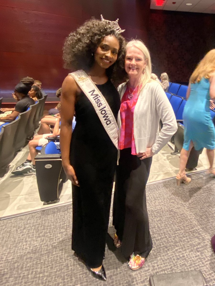 Lori McFate tweet media