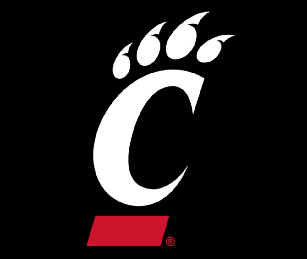 Blessed!!

After a great conversation with Coach Andre Morgan, I’m thankful to receive an offer from The University of Cincinnati. #gobearcats