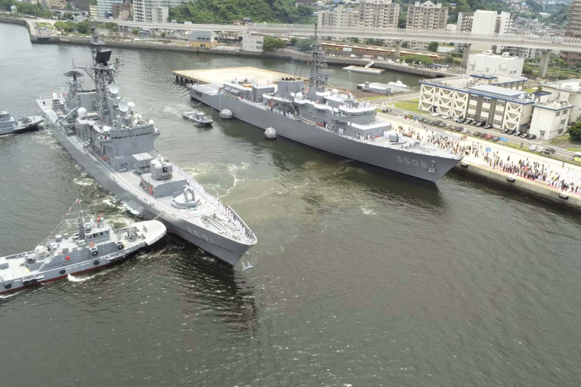 海上自衛隊　遠洋航海　自衛艦かしま　平成22年未開封 750ml 12.5% 海上自衛隊 遠洋航海 自衛艦かしま 平成22年未開封 750ml 12.5