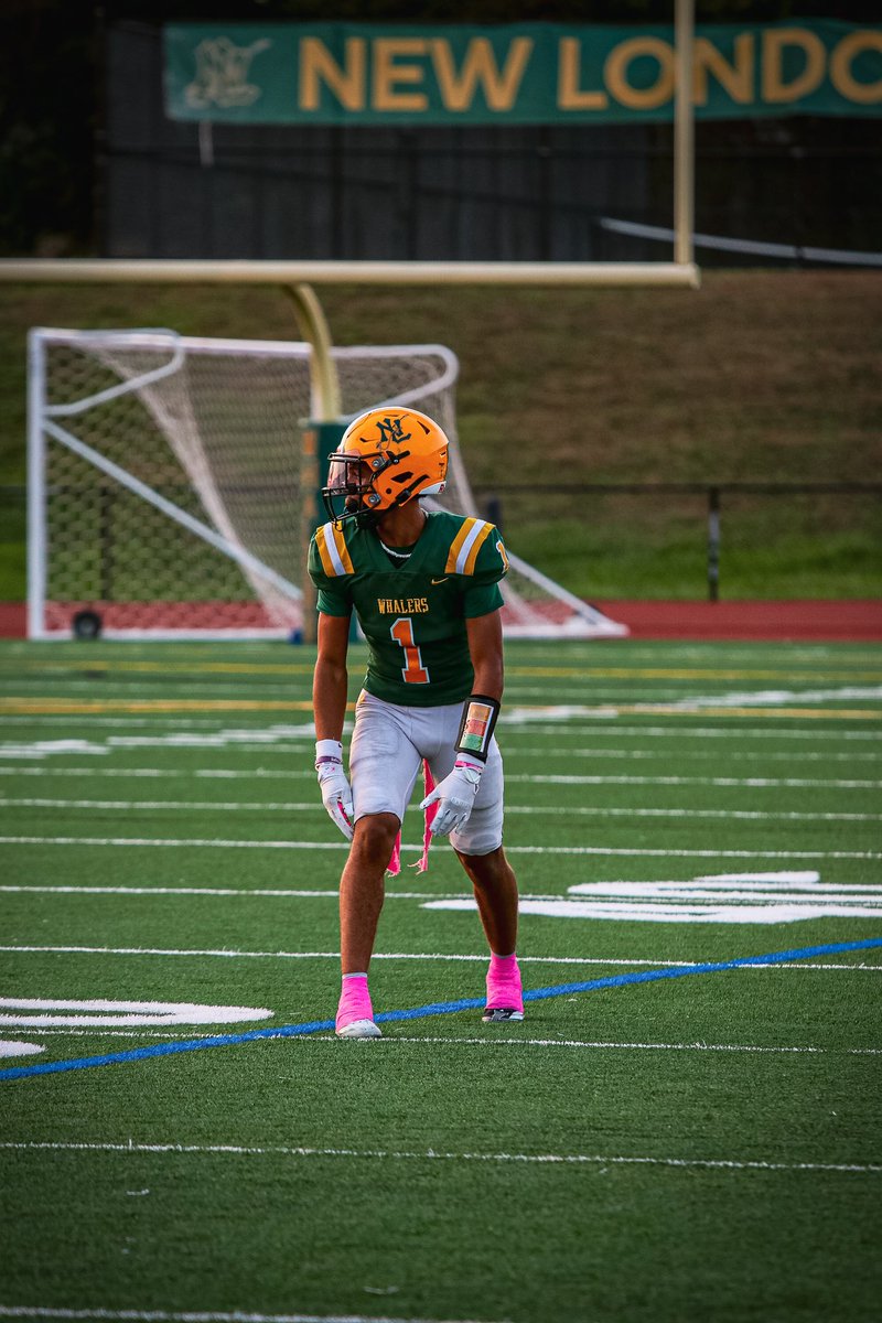 It’s that time ⏰… (860)-949-2265
6’1
175
WR/DB

hudl.com/v/2RHLmb