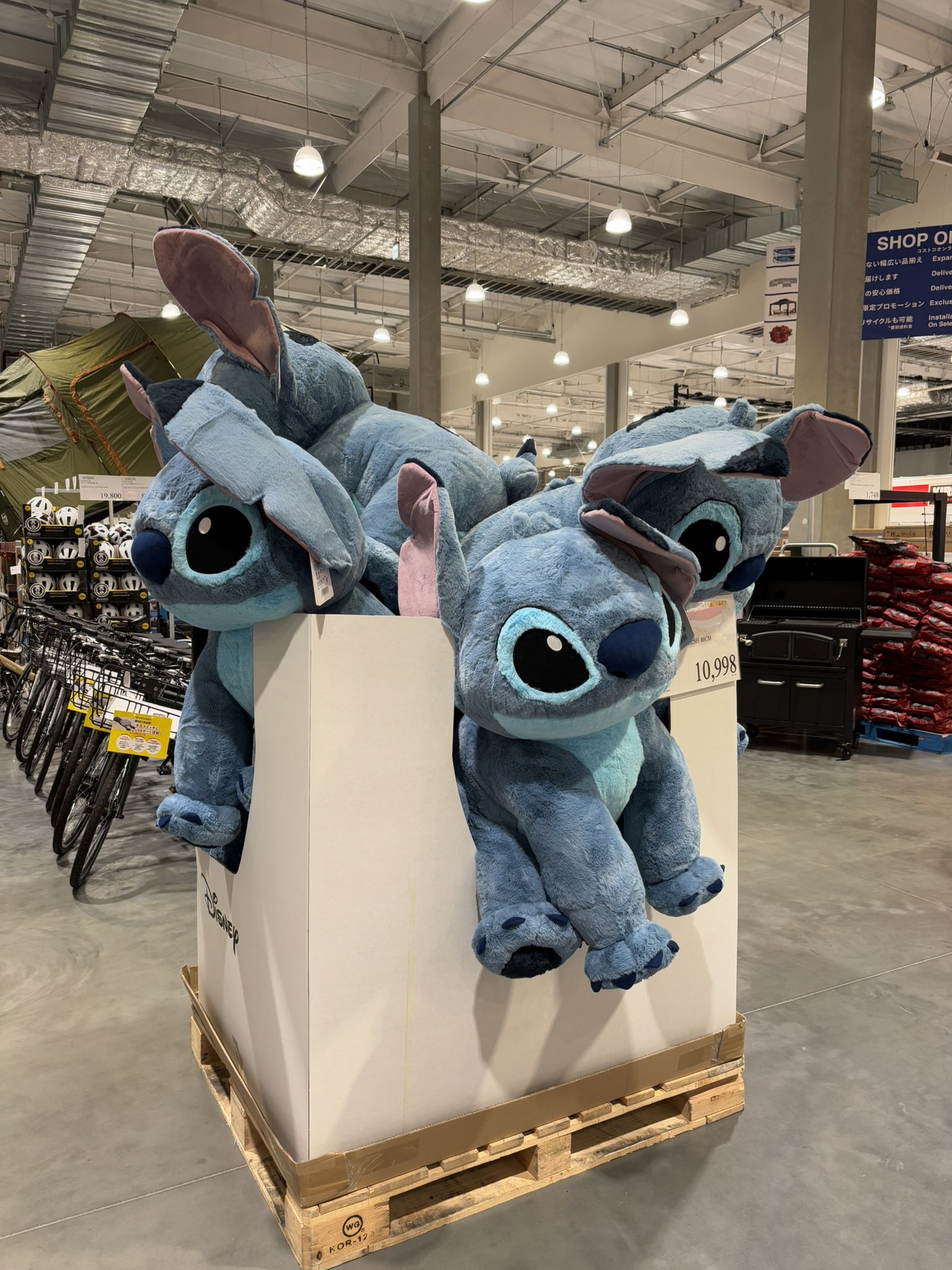 【新品未使用　コストコ　特大　スティッチ 大きなスティッチのぬいぐるみ 約80cm | Costco Japan