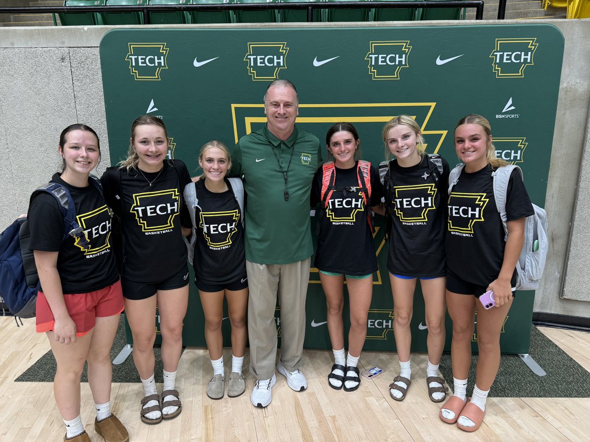 Brinley Collins (@brinleycollins) on Twitter photo Great elite camp <a href="/ATUWBasketball/">ATU W. Basketball</a>
with <a href="/WilbersDave/">Dave Wilbers</a> and <a href="/bpalm5/">Brad Palmer</a>
Great camp coaches. Always have fun at this one! Even more fun getting to do this with some of my teammates! Great elite camp <a href="/ATUWBasketball/">ATU W. Basketball</a>
with <a href="/WilbersDave/">Dave Wilbers</a> and <a href="/bpalm5/">Brad Palmer</a>
Great camp coaches. Always have fun at this one! Even more fun getting to do this with some of my teammates!