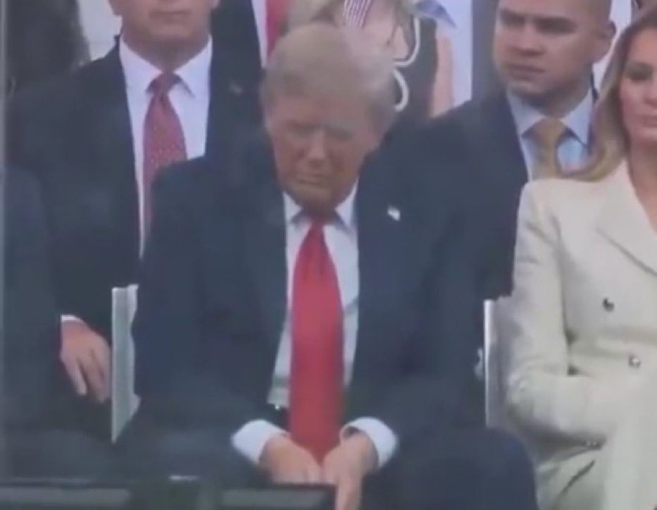 James R Us tweet media