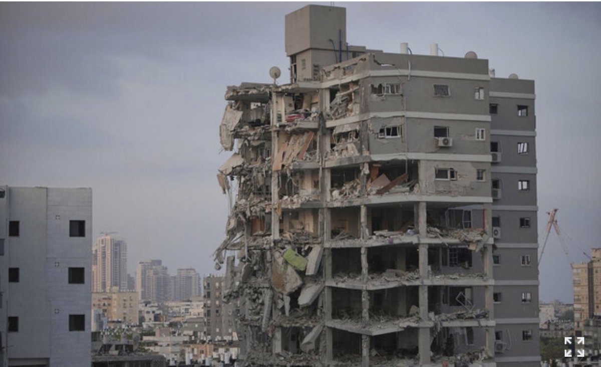 Amir Trau tweet media