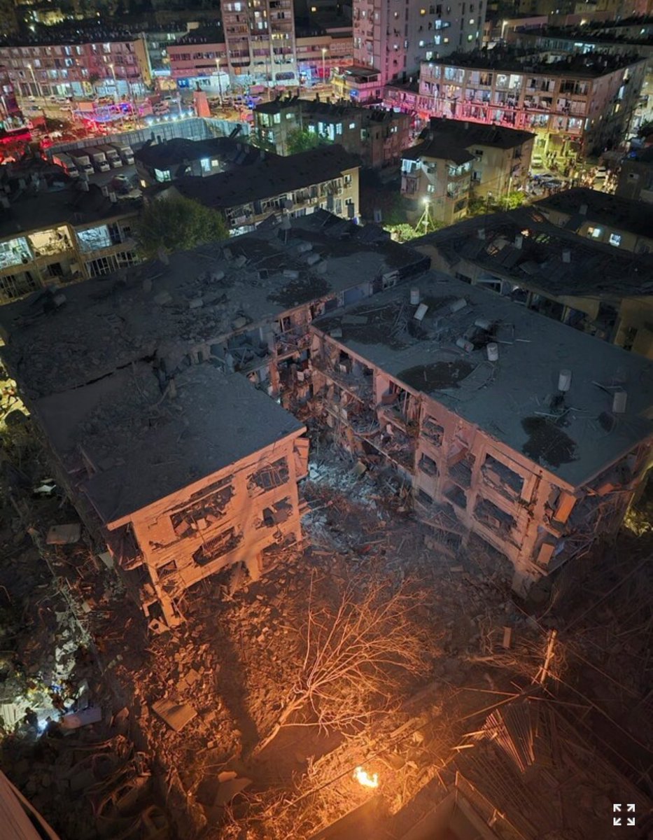 Amir Trau tweet media