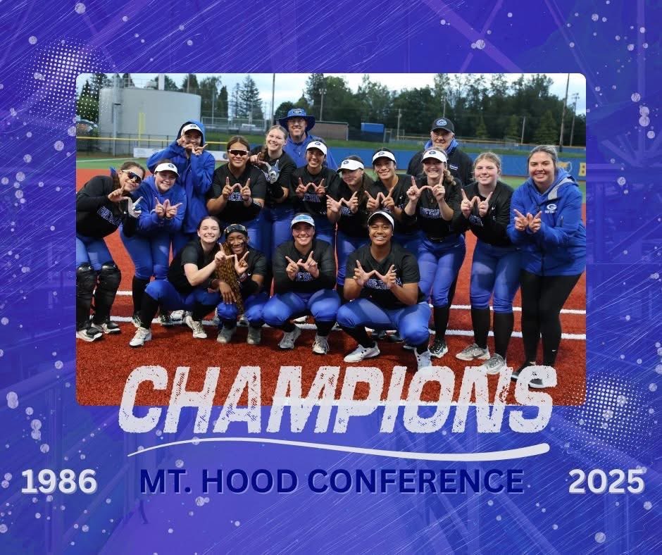 Maddy_saga08's tweet image. First time since 1986… HISTORY MADE. 🏆 #ConferenceChamps We did it 🥎💙 #GreshamHighSchool #JuniorYear2025