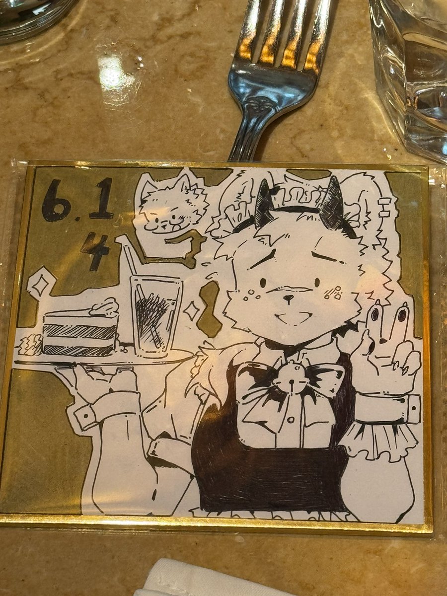 是<a href="/YeLianQingJue/">阿叶叶叶🌈</a> 阿青老師畫的！好可愛捏