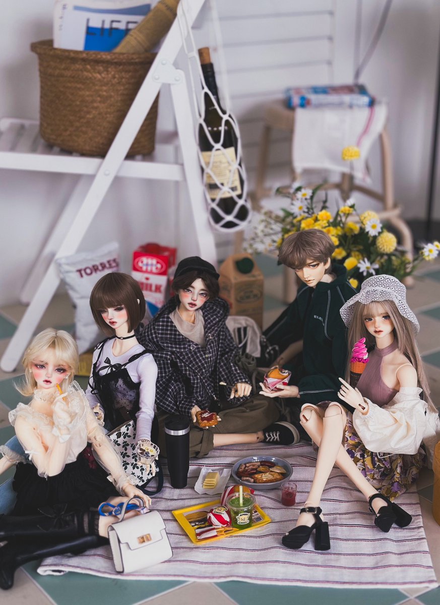 민트 타일에 사진을 찍고 싶었던 오너들() 피크닉 파티~