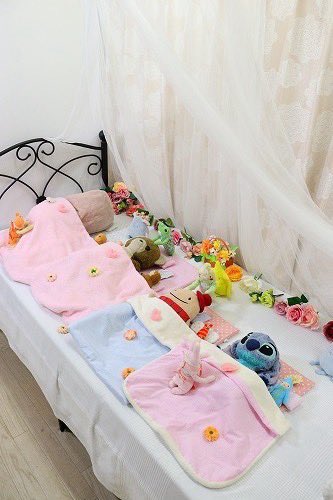 cocoro_bz's tweet photo. 落ち込んだ時、子供達のお守りで活躍します。
かけがえのない存在、いないと皆心配(不安)になる、癒しの存在のつかちゃん　28歳と
付き添いさんのかわうそちゃん

こちら
https://t.co/q66nT28oAG https://t.co/pHS8RQz6Bw