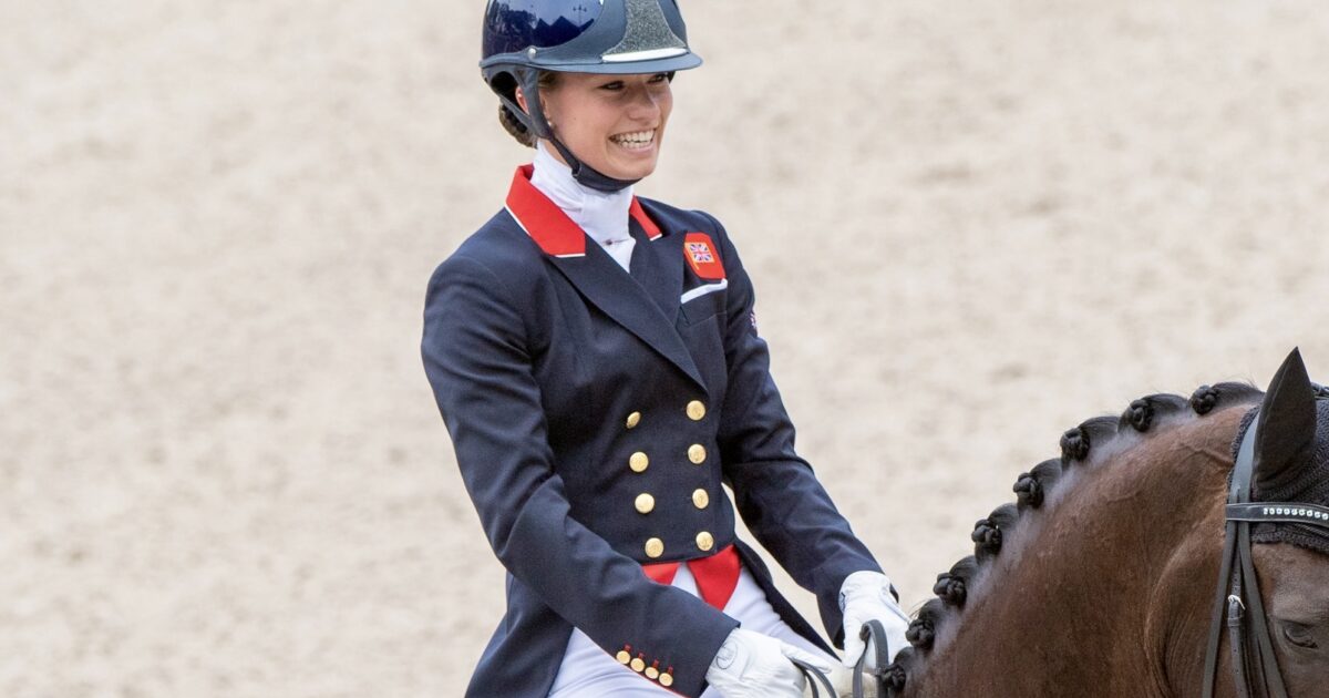 Als dressuursportliefhebber kom je goed aan je trekken tijdens het komende @CHIORotterdam. Alle dagen een mooi vol dressuurprogramma! 
#dressuur
sowo.kr/Kyl6x5qq