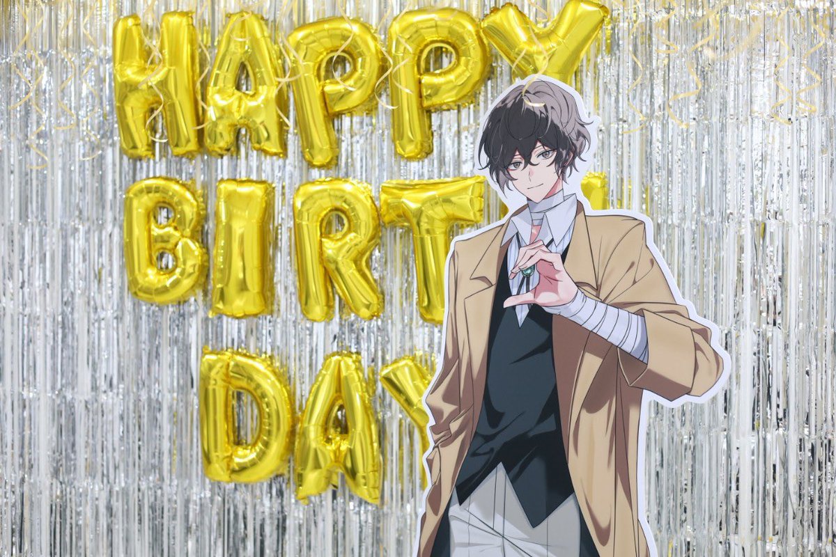 16시부터 카페 내 디피 물품 나눔합니다. 18시까지 카페에 방문이 가능한 분들만 참여 부탁드립니다.

- 외부 현수막 1명
- 내부 현수막 1명
- 등신대 1명 

참여 방법은 타래로 작성됩니다.